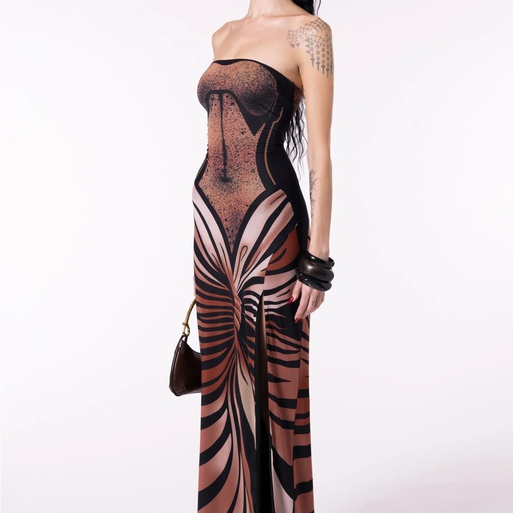 The Kript Monarch Dress